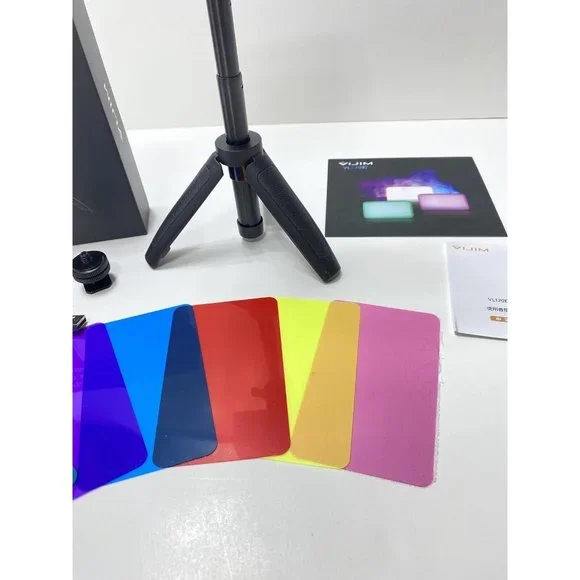 Camera Lighting Portable With Colour Filters Handheld LED Light - Picture 4 of 11